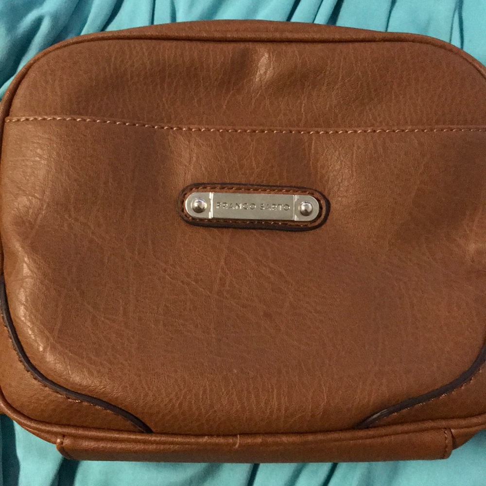 PERFECT CONDITION FRANCO SARTO CROSSBODY